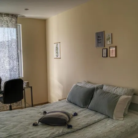 아파트 By The Cathedral - Center - 2 Bedroom Flat